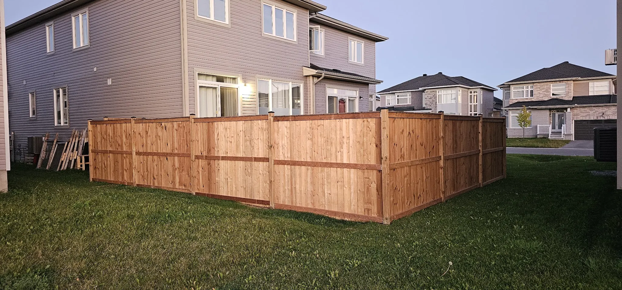 Fence — Rough Carpentry Contractors; Finish Carpentry Services Ontario; O.Reg. 332/12 compliant portfolio
